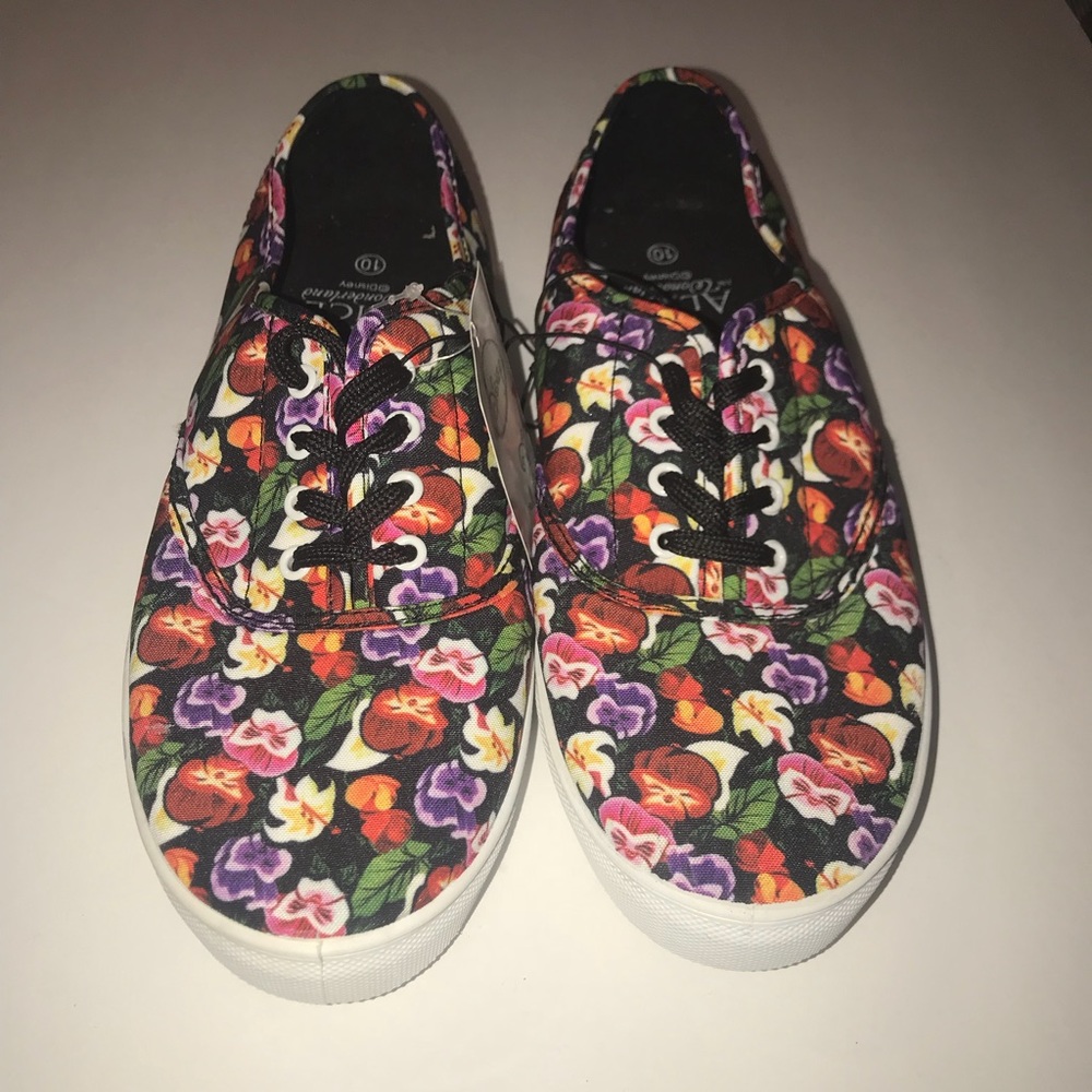 Disney’s Alice in Wonderland Floral Canvas Sneaker